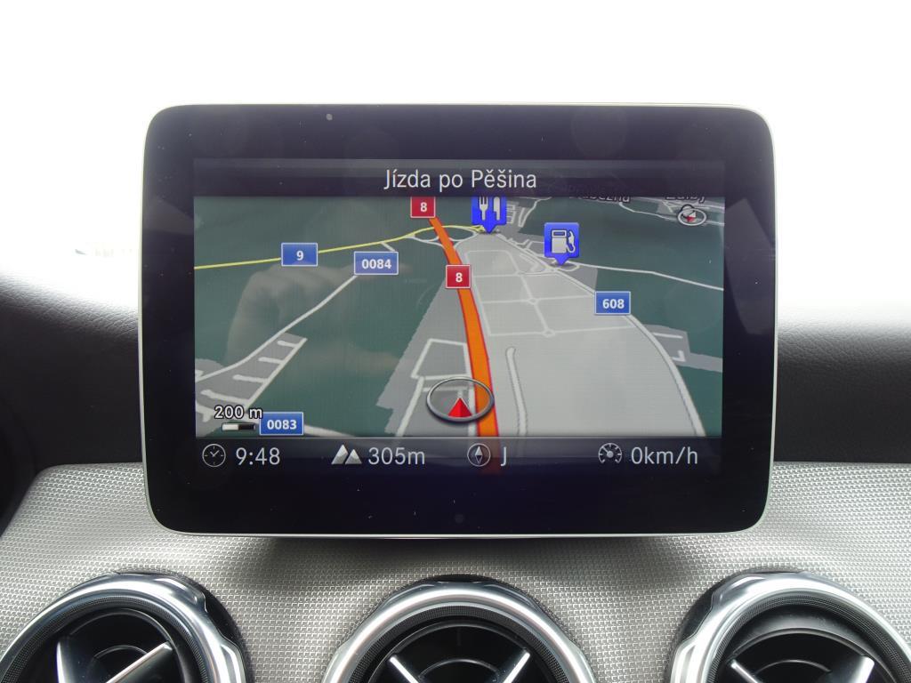 Mercedes-Benz GLA, 2019 - pohled č. 8