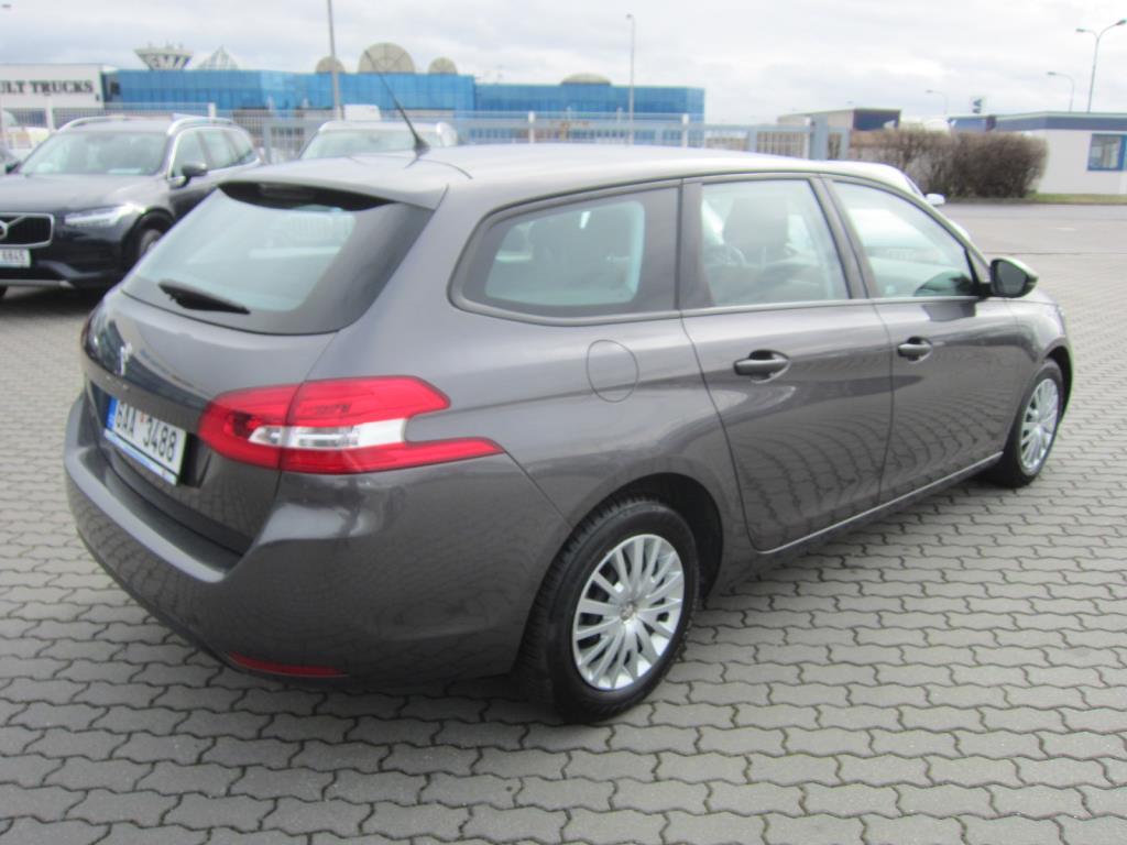 Peugeot 308, 2017 - pohled č. 4