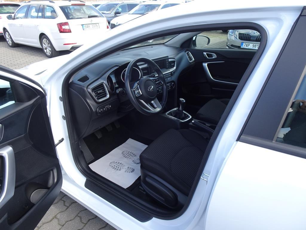 Kia Cee´d, 2020 - pohled č. 8