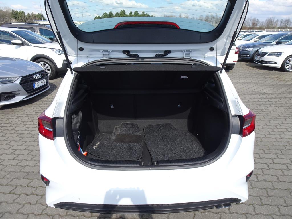 Kia Cee´d, 2020 - pohled č. 9