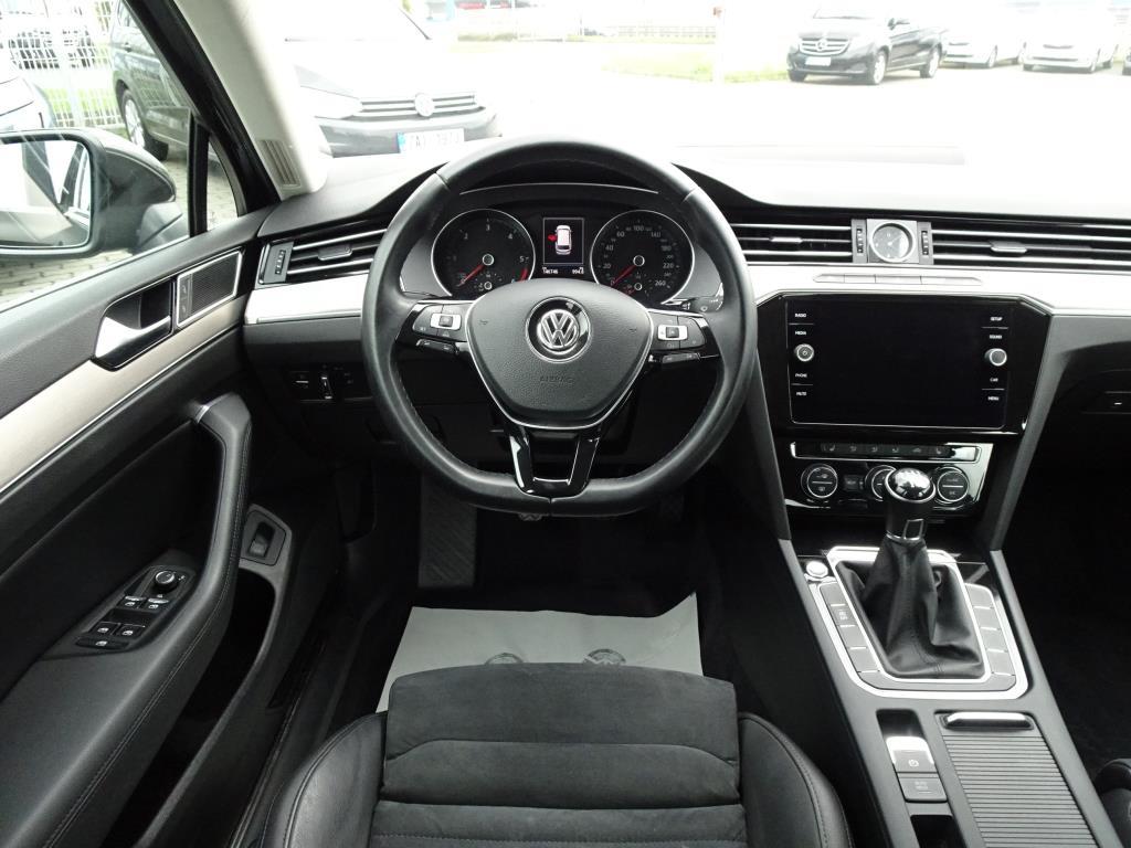 Volkswagen Passat, 2017 - pohled č. 6