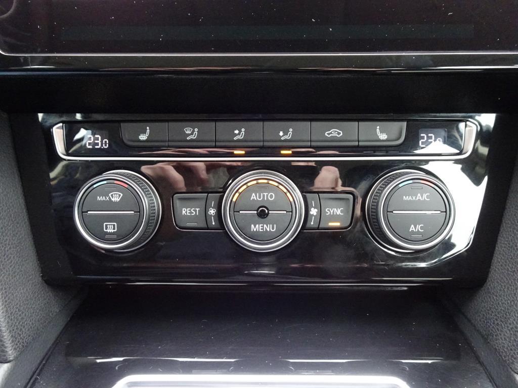 Volkswagen Passat, 2017 - pohled č. 9