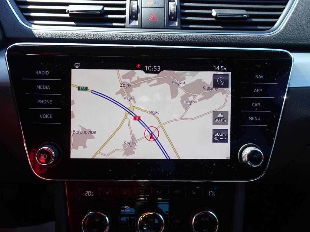 Škoda Superb III, 2018 - pohled č. 8