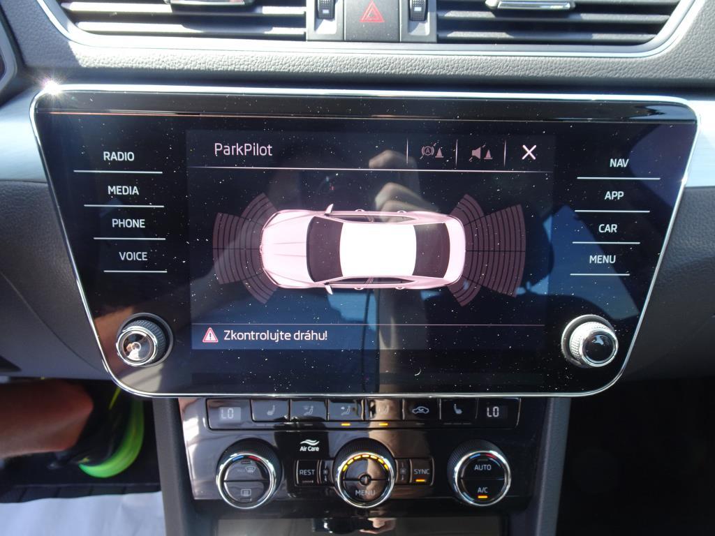 Škoda Superb III, 2018 - pohled č. 12