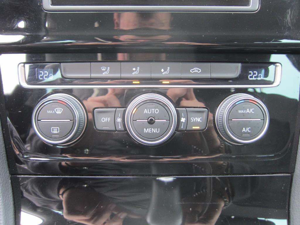 Volkswagen Golf VII, 2015 - pohled č. 9