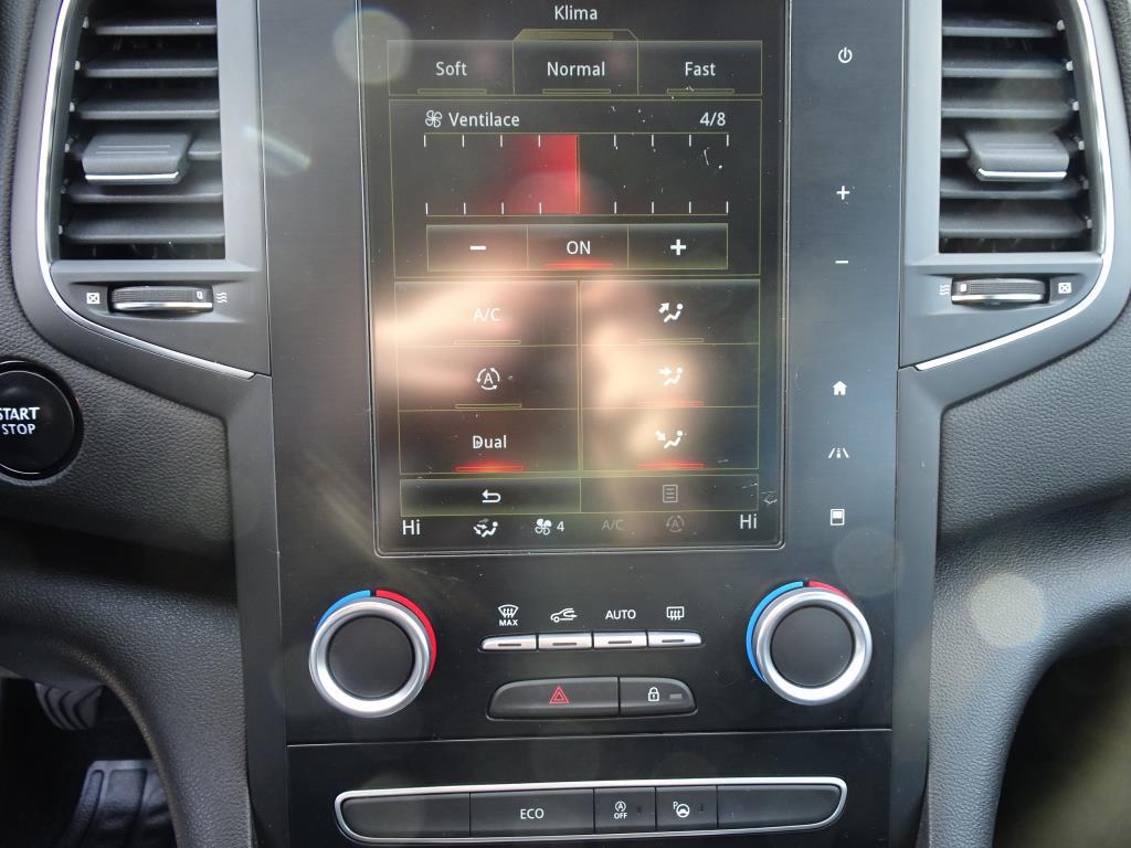 Renault Mégane, 2017 - pohled č. 9