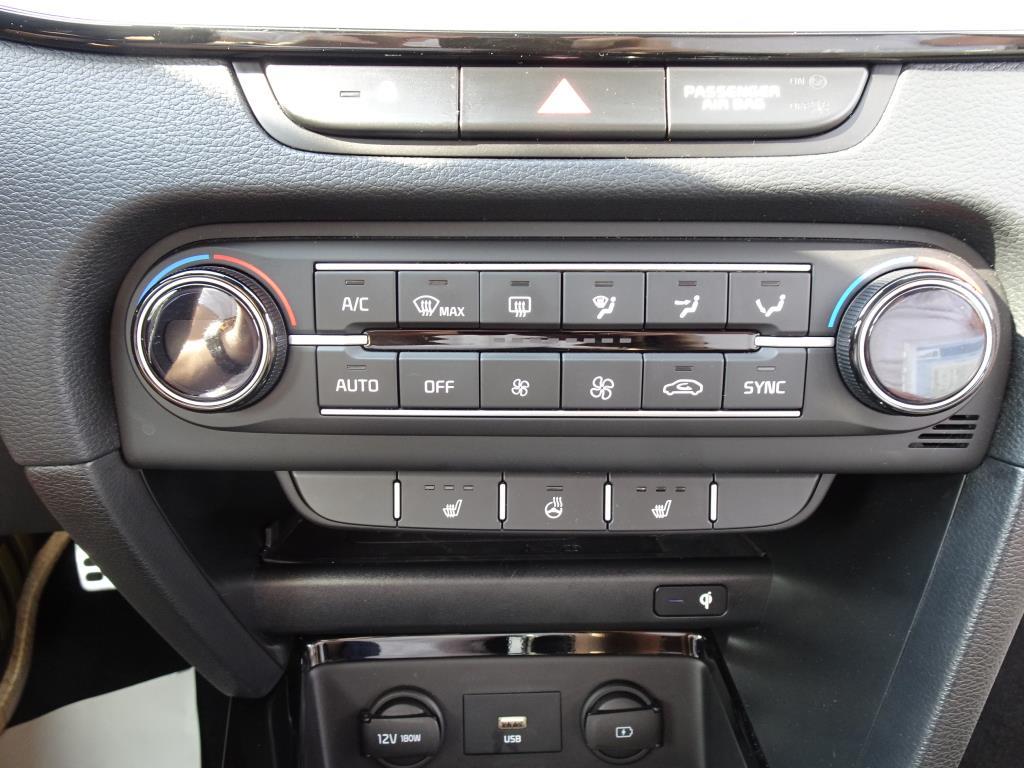 Kia XCeed, 2021 - pohled č. 10