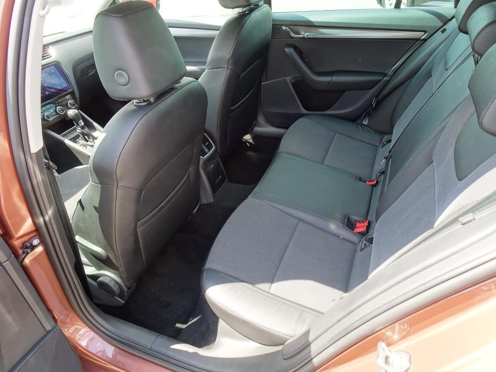 Škoda Octavia III, 2019 - pohled č. 17
