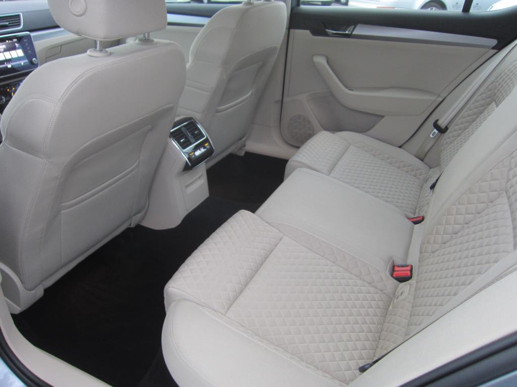 Škoda Superb III, 2017 - pohled č. 8