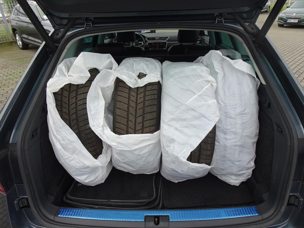 Škoda Superb III, 2020 - pohled č. 17