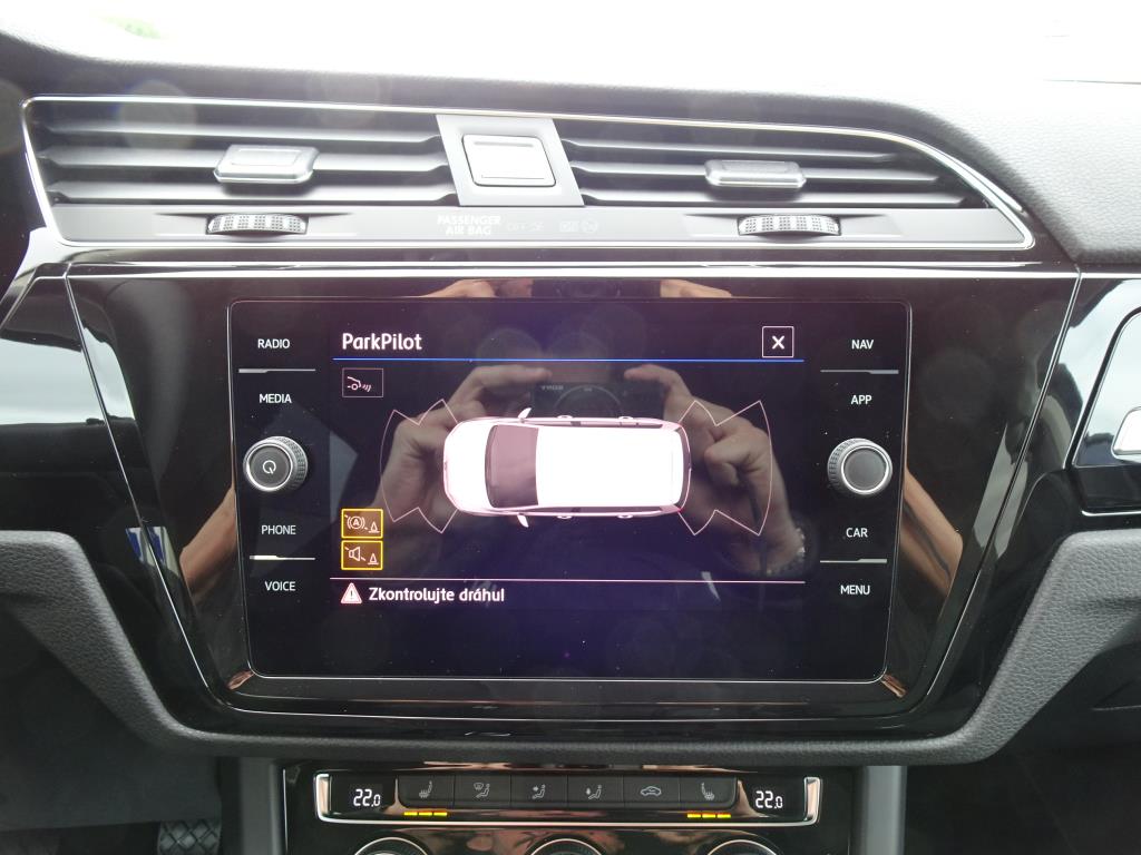 Volkswagen Touran, 2020 - pohled č. 10