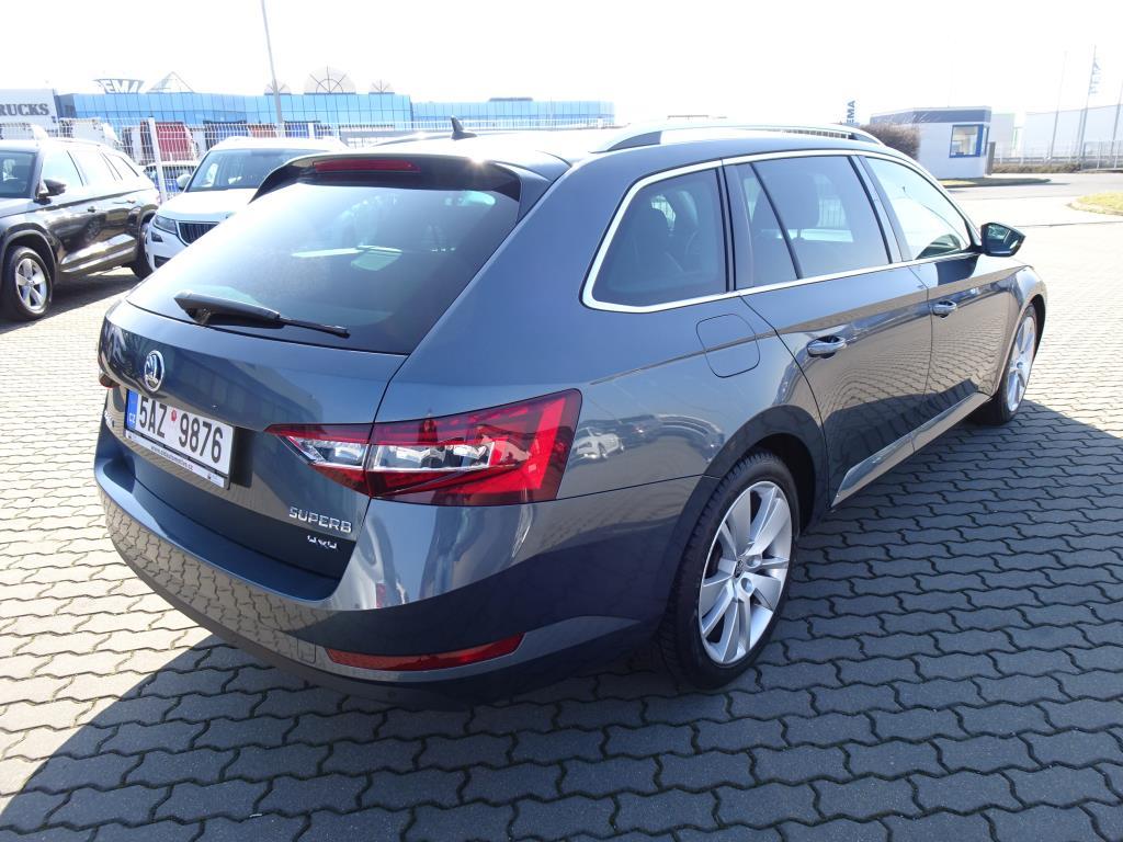 Škoda Superb III, 2017 - pohled č. 4