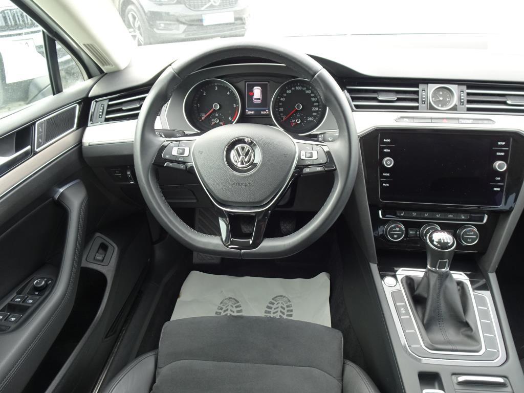 Volkswagen Passat, 2017 - pohled č. 6