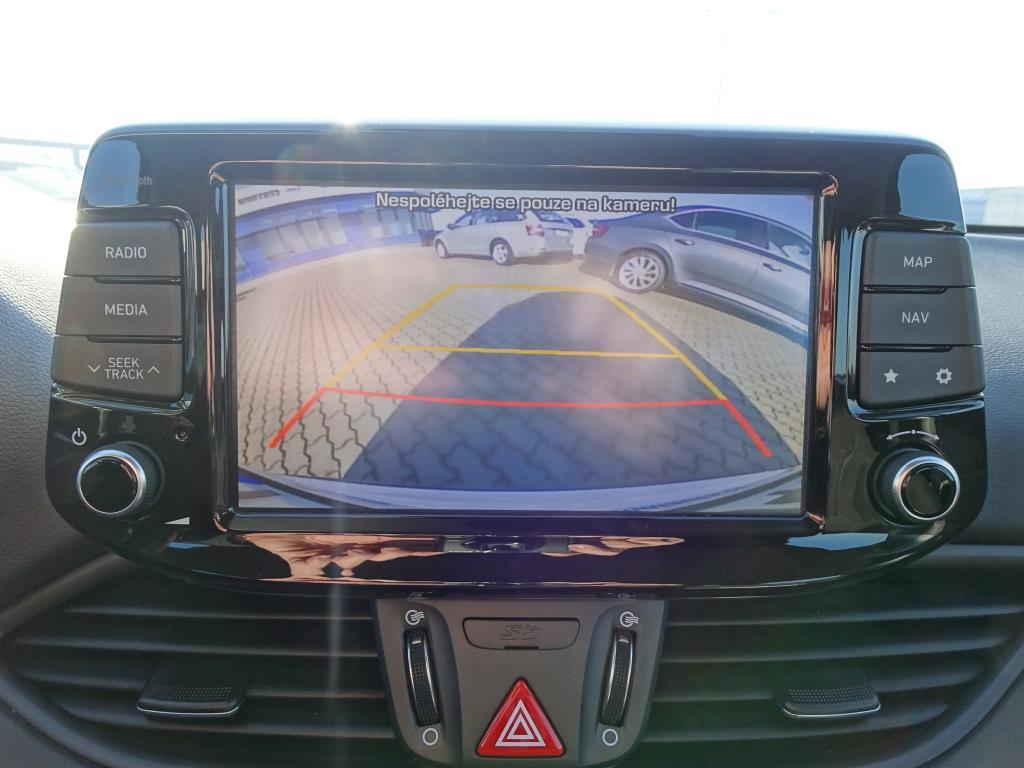 Hyundai i30, 2019 - pohled č. 10