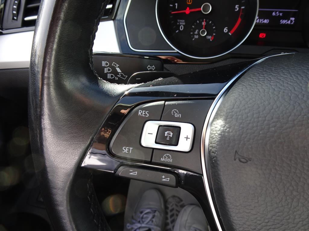 Volkswagen Passat, 2018 - pohled č. 11