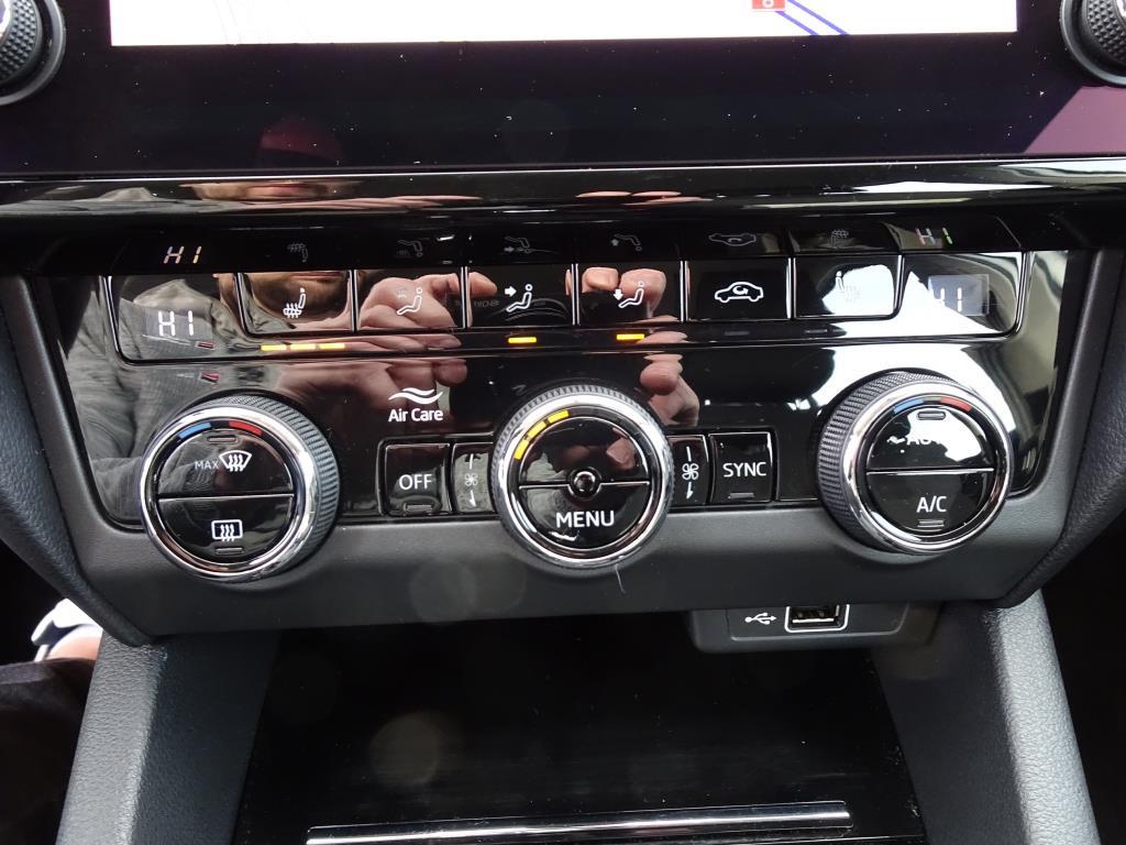 Škoda Octavia III, 2018 - pohled č. 10