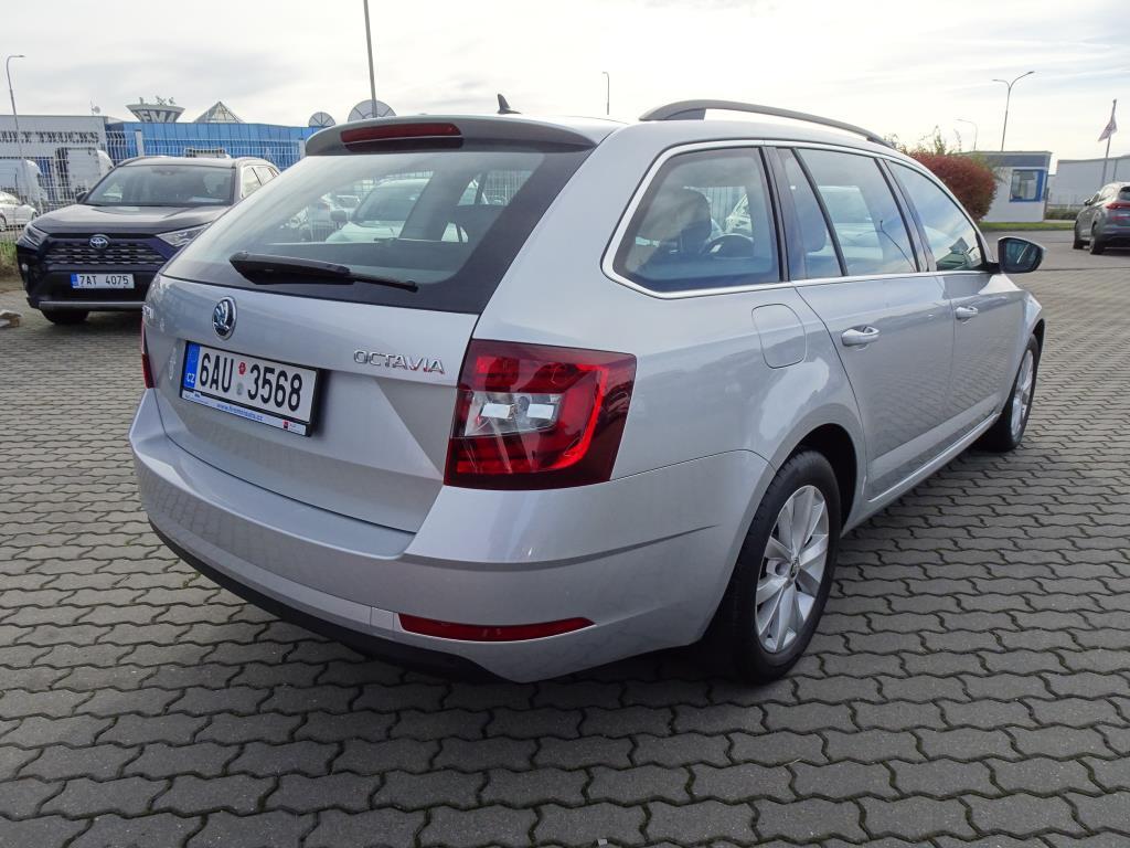 Škoda Octavia III, 2018 - pohled č. 4