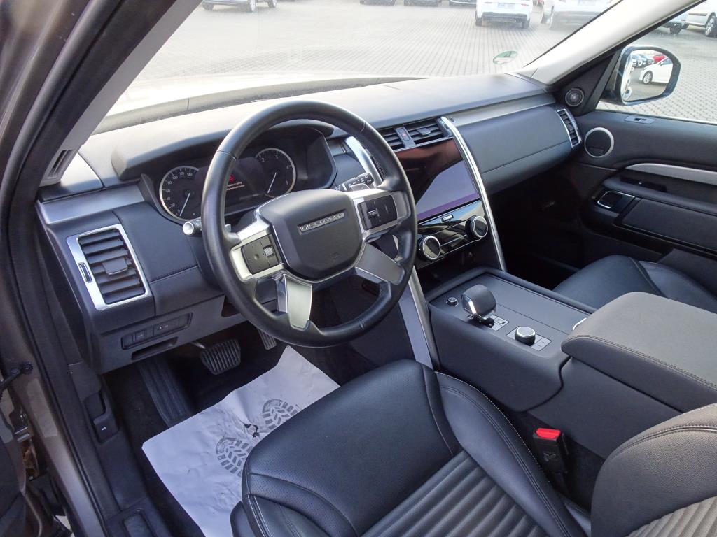 Land Rover Discovery, 2022 - pohled č. 5