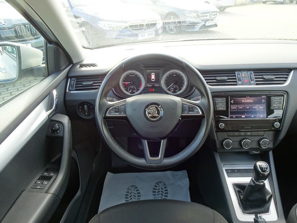 Škoda Octavia III, 2018 - pohled č. 6
